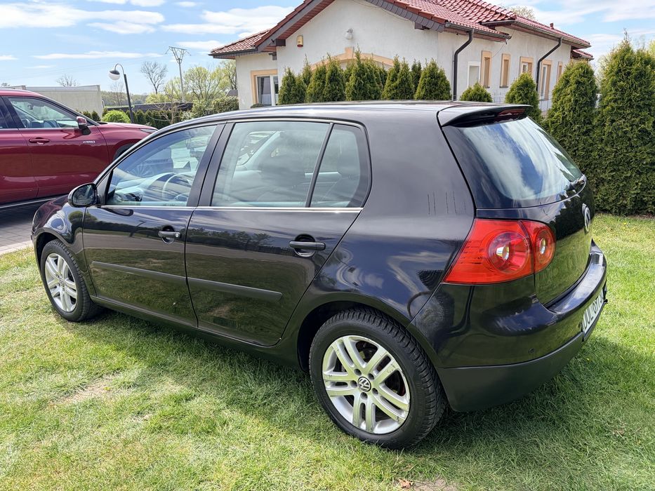 Volkswagen Golf V***1.9 TDi***W Dobrym Stanie **Klimatyzacja***5-D