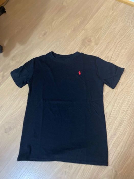 T-Shirt Ralph Lauren Tamanho M Preta Aconchegante e estilosa