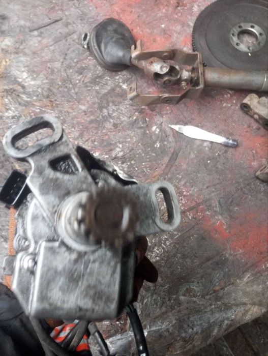 Трамблер (розподільник запалювання) Mazda 626 GE (1992–1997)