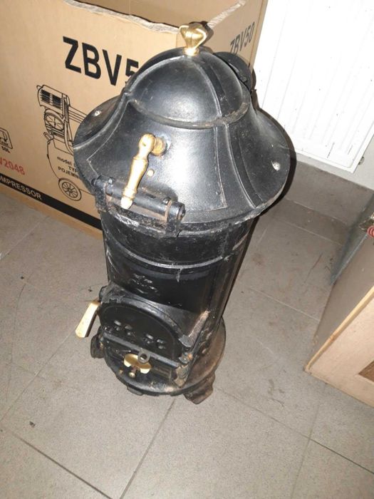 sprzedam Kozę piecyk kominek  żeliwny ozdobny sprowadzony ze Szwecji.