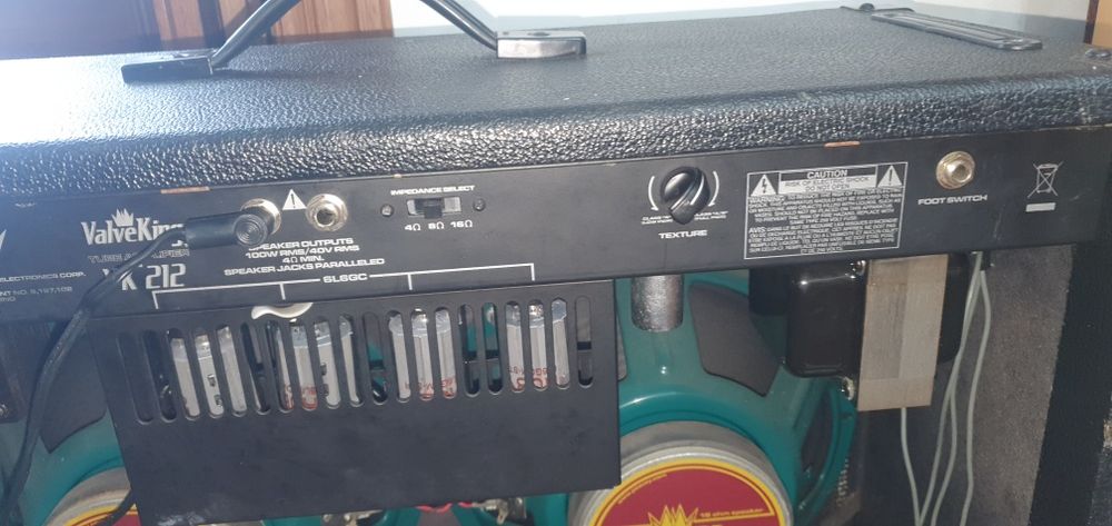 Amplificador Peavey VK 212