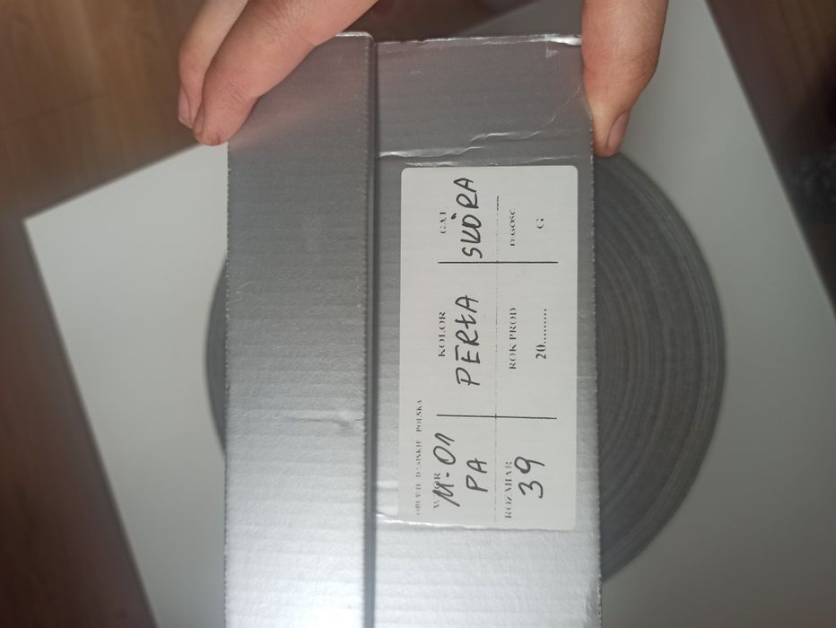 Skórzane buty ślubne