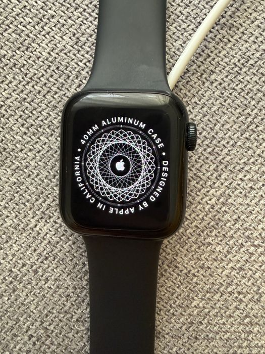 Apple iwatch se 2 gen wifi cellular