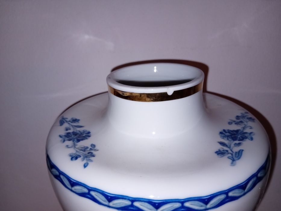 Porcelain Pot461932496819988481