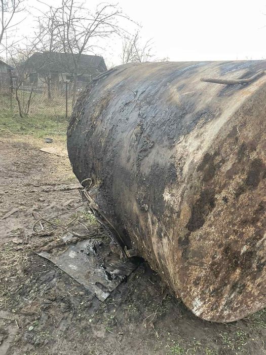 Продам бочку не гнила в гарному стані .