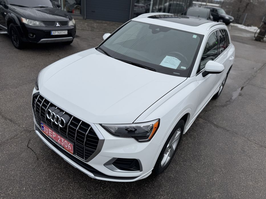 Продам Audi Q3 2l