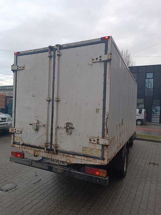 вантажне авто DongFeng2005