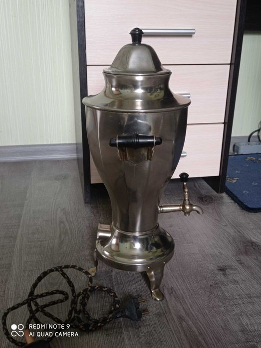 Самовар электрический.