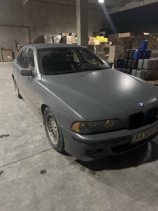 BMW 5 e39 m57 2000 року