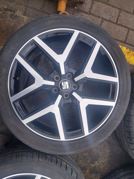 Oryginalne felgi aluminiowe Seat Arona R18 5x100 7J ET47