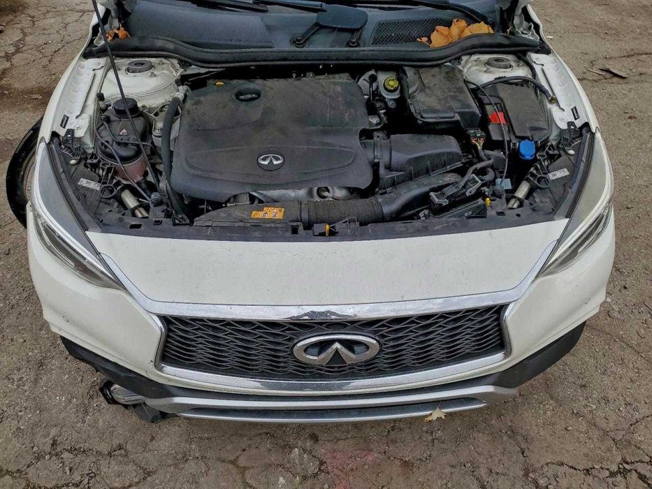 2017 Infiniti QX30 BASE