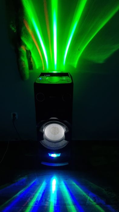 Power audio SONY MHCV7D