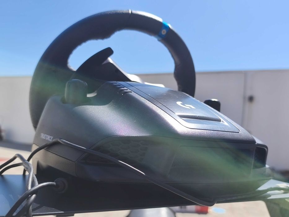 Logitech G923 com suporte