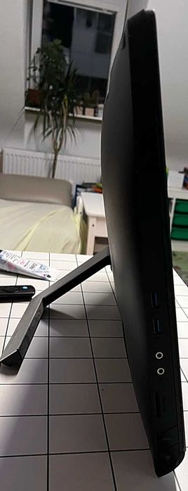 Моноблок ASUS All in One ET2220I Intel Core I5-3330 CPU 3,00 Hz