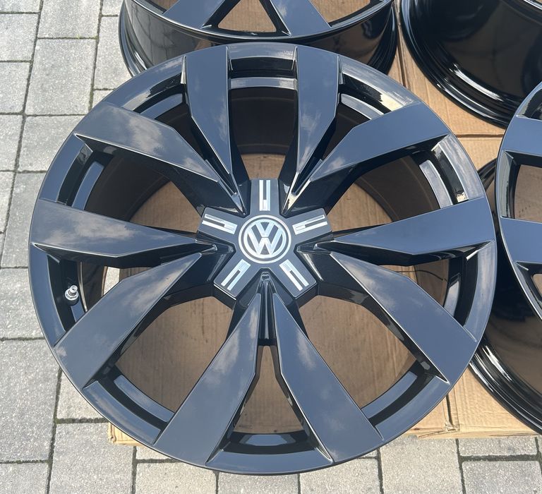 Felgi Volkswagen 20" 5x112 9J et33 Tiguan Touareg Phaeton TPMS