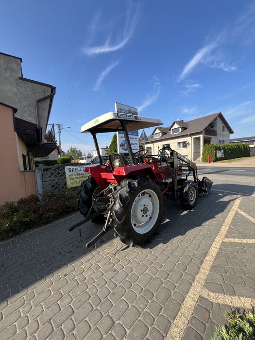 Traktor Shibaura S330 km z ładowaczem łyzka otwierana