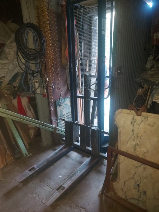 Stacker manual  Paços Ferreira