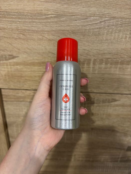 oczyszczający spray do rąk