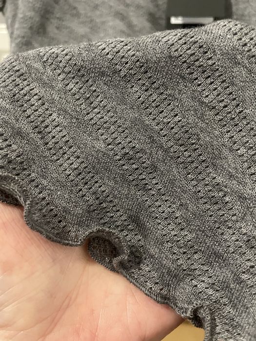 30% wełny - azurowa bluzeczka sweterkowa Massimo Dutti.   Portugalia.