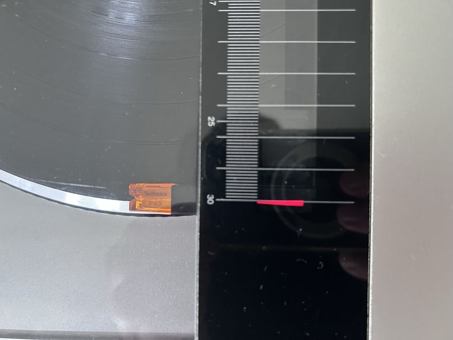 Gramofon Technics SL-QL1