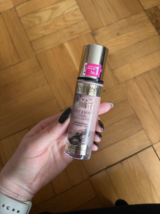 Zestaw Eveline Cosmetics Variete rozświetlacz i eyeliner nowy