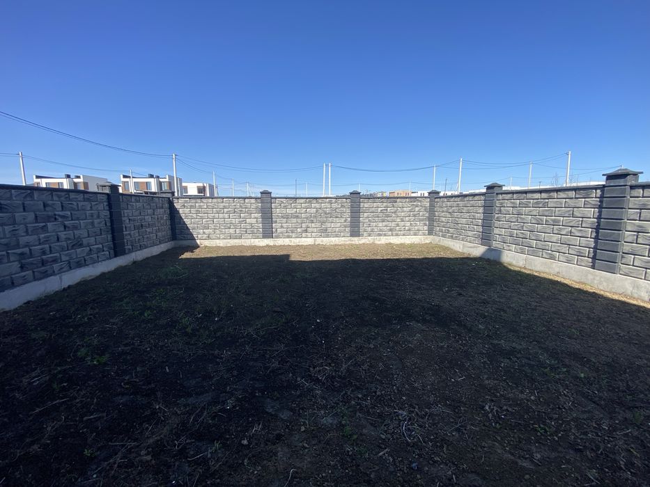 Продається котедж на Щасливому