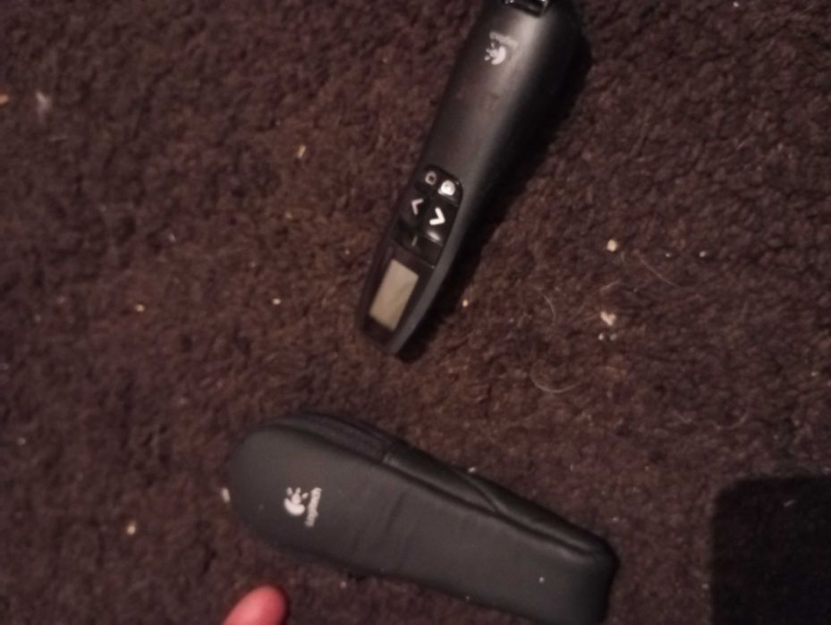 Sprzedam wskaźnik laserowy Logitech