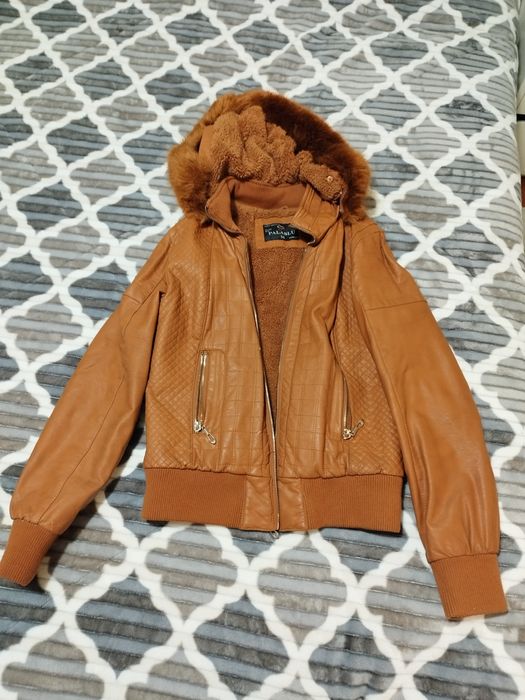 Casaco de pêlo novo tamanho M