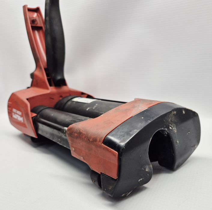 Dozownik kleju/żywicy HILTI HDM 330, Komis Jasło Czackiego