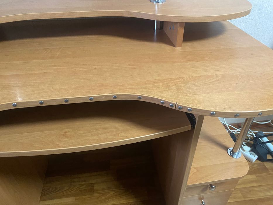 Компьютерний, робочий стіл