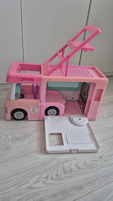 Kamper Barbie + giga zestaw dodatków