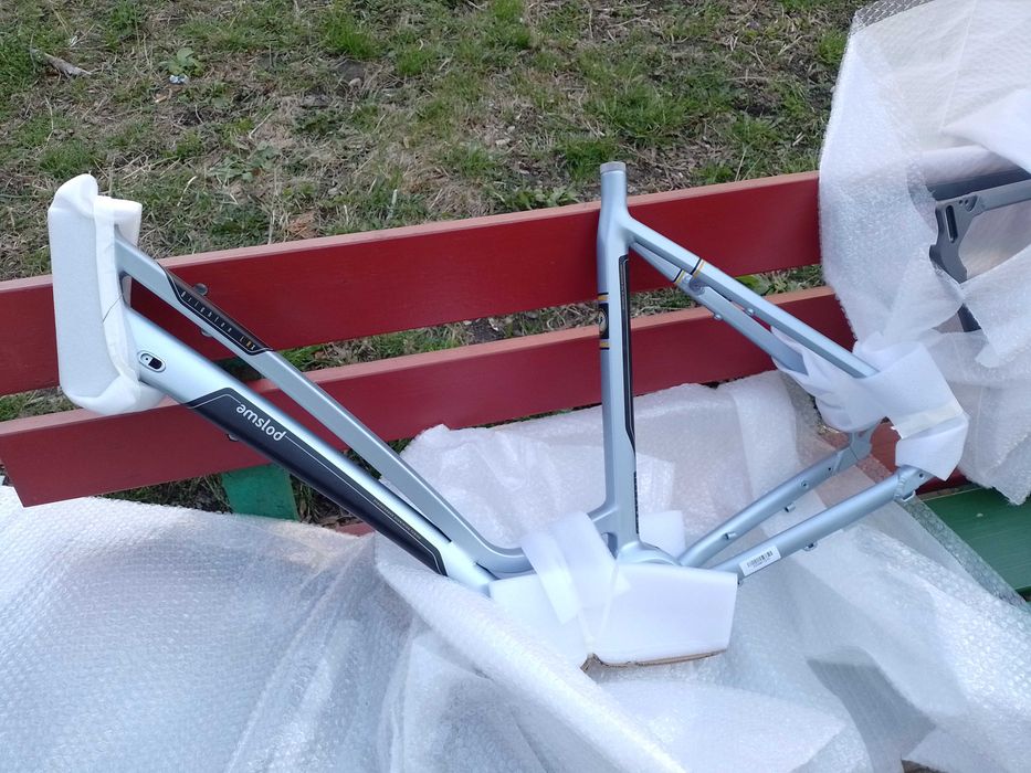 Rama do roweru elektrycznego 19