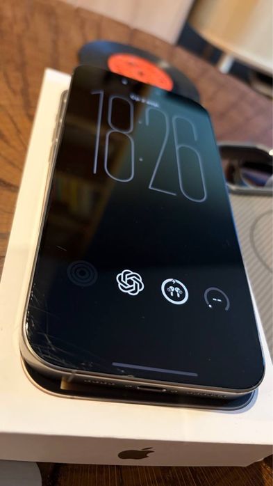 Iphone 16 pro Max 256gb (e-sim)