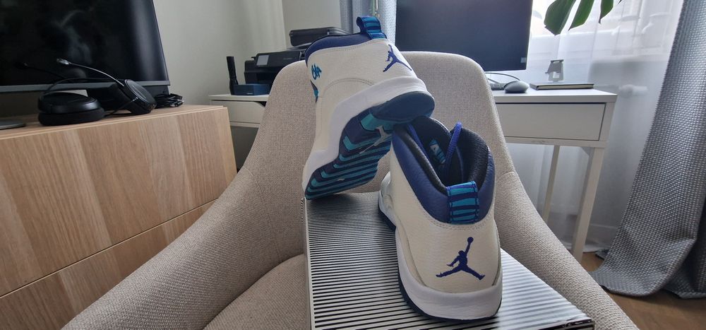 Jordan 10 City Pack Charlotte, 45,5, stan bardzo dobry.