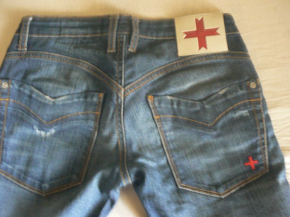 Брендовые джинсы zu elements