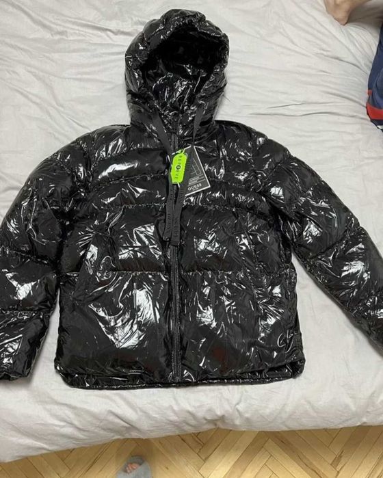 Куртка Guess пуховик Гесс