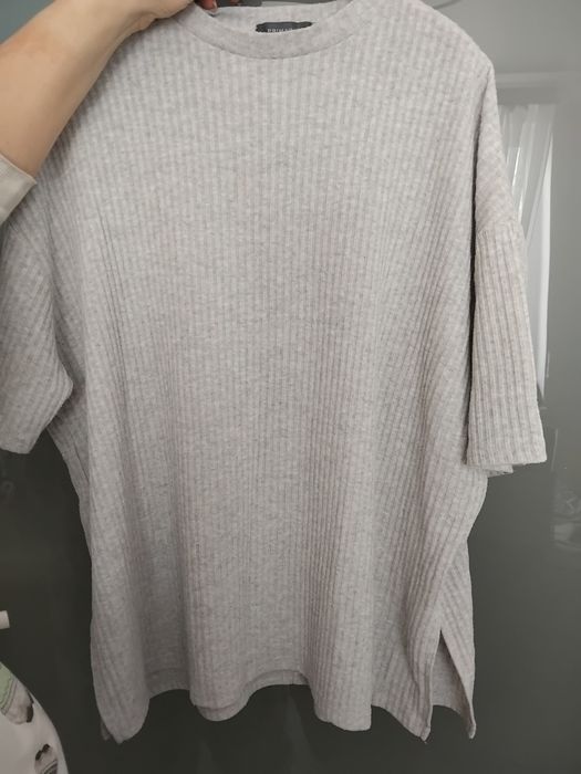 Жіноча футболка в рубчик