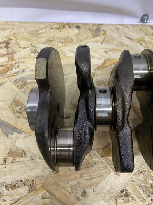 Коленвал Audi A4 A5 Q5 A6 06H105021 M F 1.8 2.0 TFSI колінвал CPM CAE