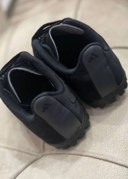 Сороконіжки для хлопчика adidas(оригінал), розмір 34, бутси футбольні для хлопчика