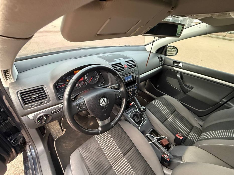 Продам Гольф 5 1.9тді