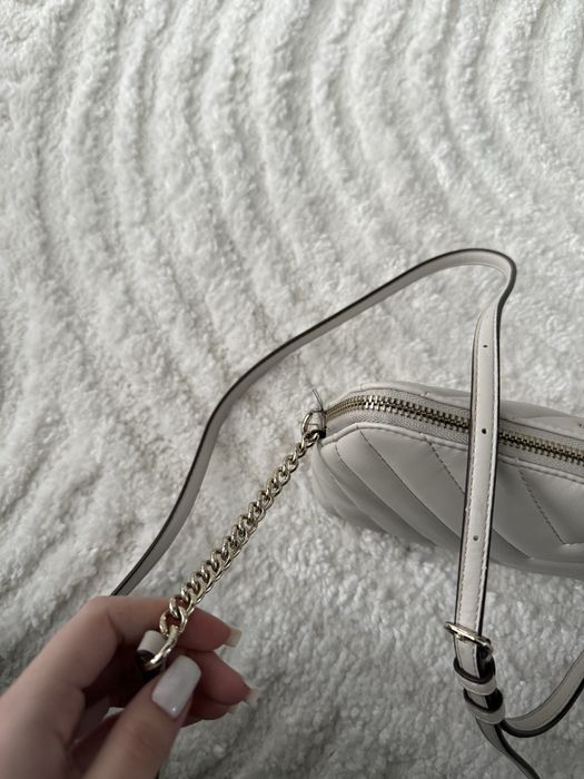 Сумочка від DKNY