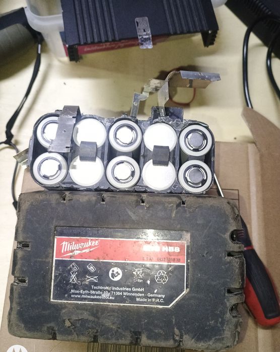 Naprawa baterii Meelwoki Makita DeWalt i inne