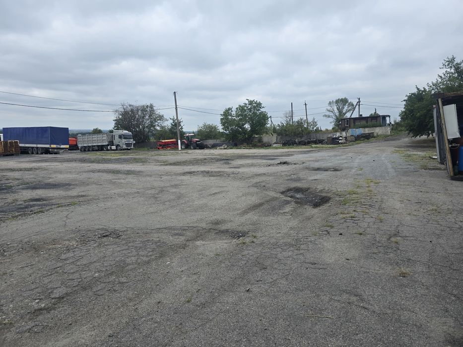 Стоянка  Сильхоз Техники Павлоград Терновка