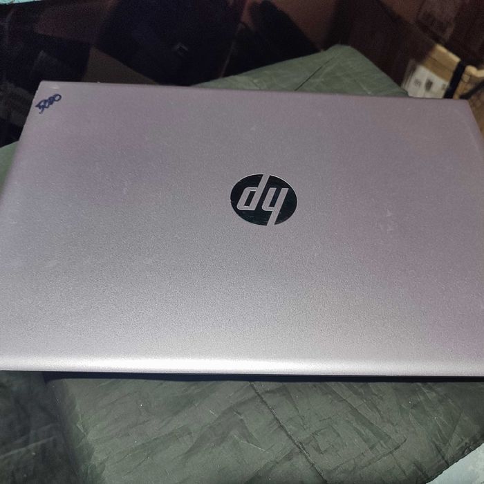 HP Pavilion 14-bf085no \ 14 Full HD\i3-7100u\4\240ssd