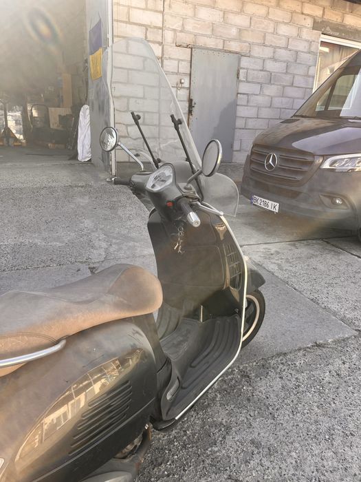 Продам скутер vespa