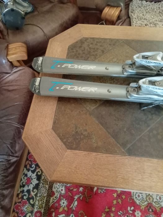 Продам лижі в комплекті з черевиками