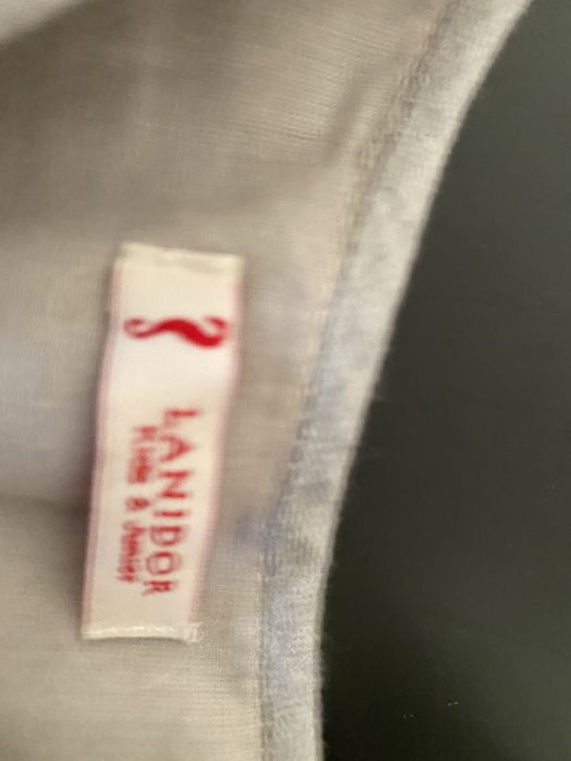 Vestido de menina lanidor