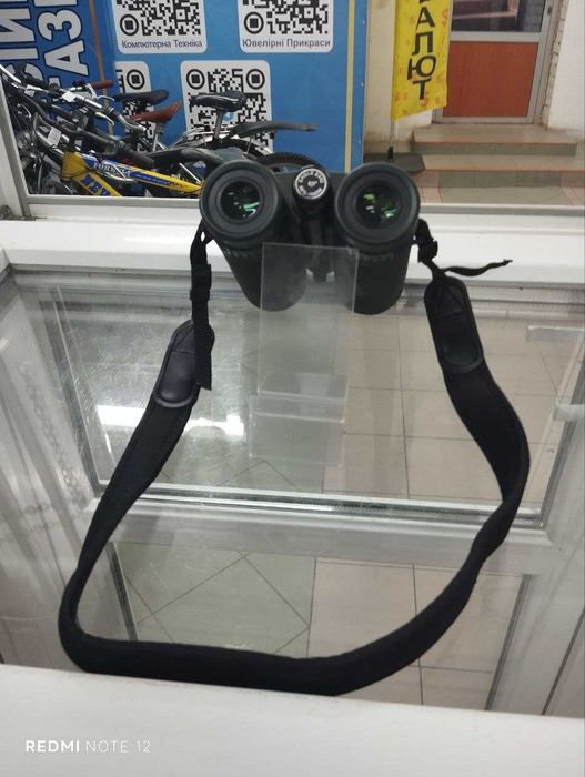 Бінокль FOCUS EAGLE 8X42