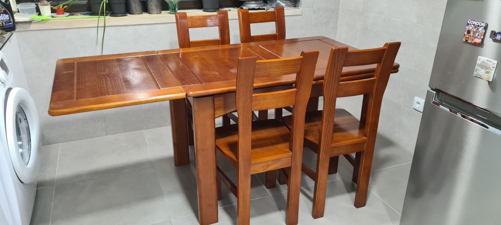 Mesa de cozinha extensível