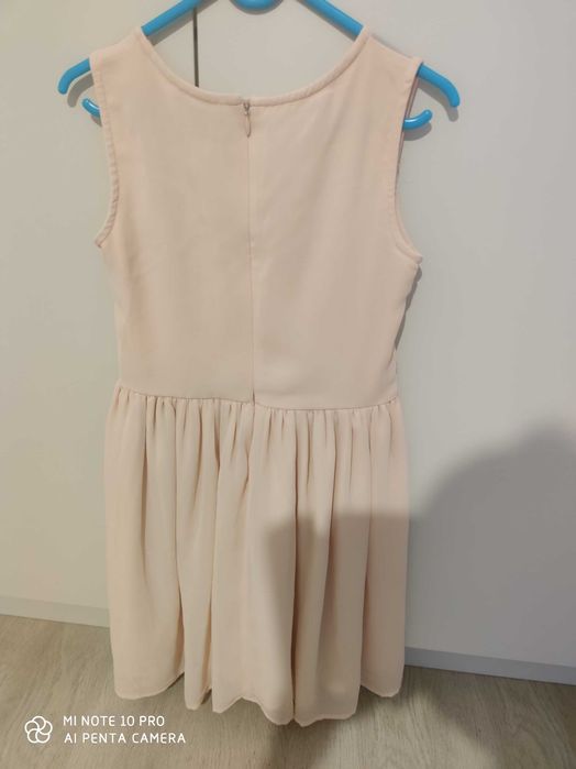 Sukienka jasna morela